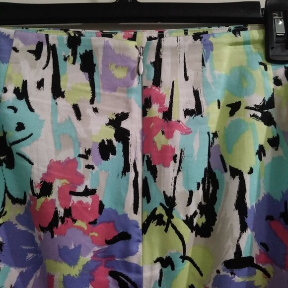 Josephine Women's Floral Mini Skirt - Picture 4 of 8